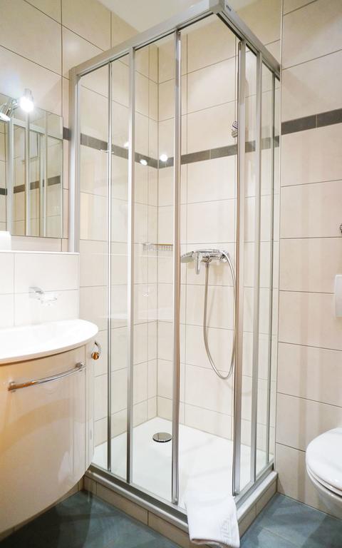 Haus Renate Otel Bad Füssing Dış mekan fotoğraf